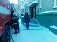 Дети выпрыгнули с четвертого этажа во время пожара в Новосибирске 