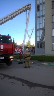 Пожар на улице Русской в Новосибирске: эвакуированы десятки человек 