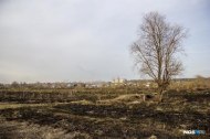 По Новосибирску прокатилась серия пожаров из-за сухой травы