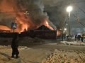 В Новосибирске крупный пожар уничтожил три частных дома