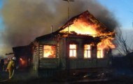 Во время пожара погибло трое детей и двое взрослых